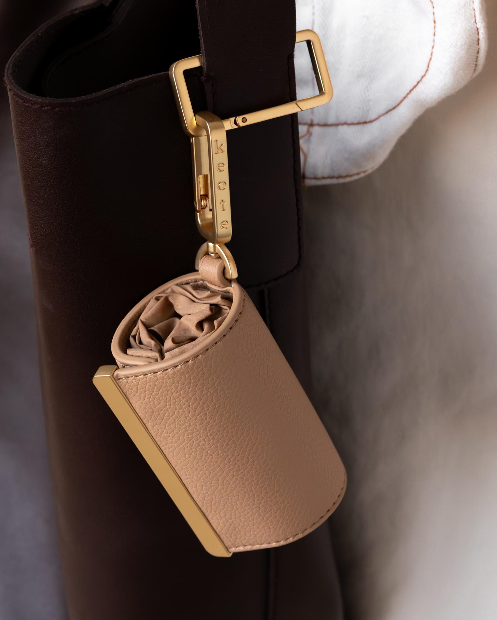 keote - keychain tote - caramel